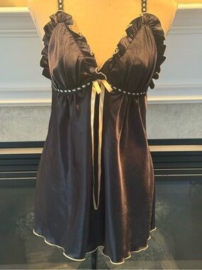 Women's Intimates Set Negligé and Short Robe Size Med Cinema Exoile Black/Ivory